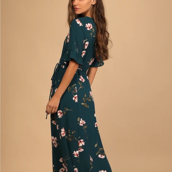 Lulus Dresses & Skirts - Lulus Floral Green Maxi Dress XS